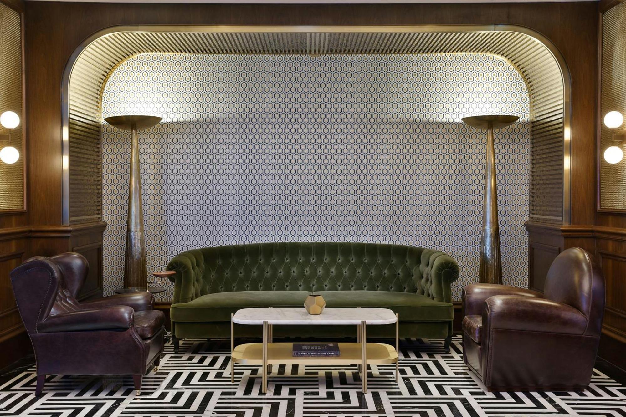 The Ritz-Carlton, Amman 호텔 외부 사진 The lobby of the hotel