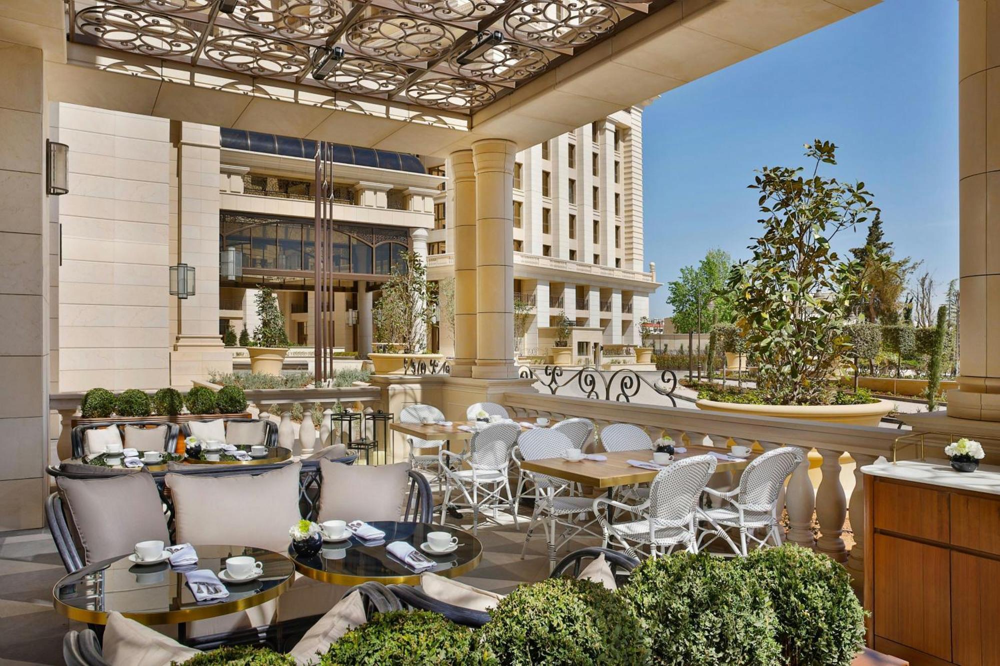 The Ritz-Carlton, Amman 호텔 외부 사진 The Terrace
