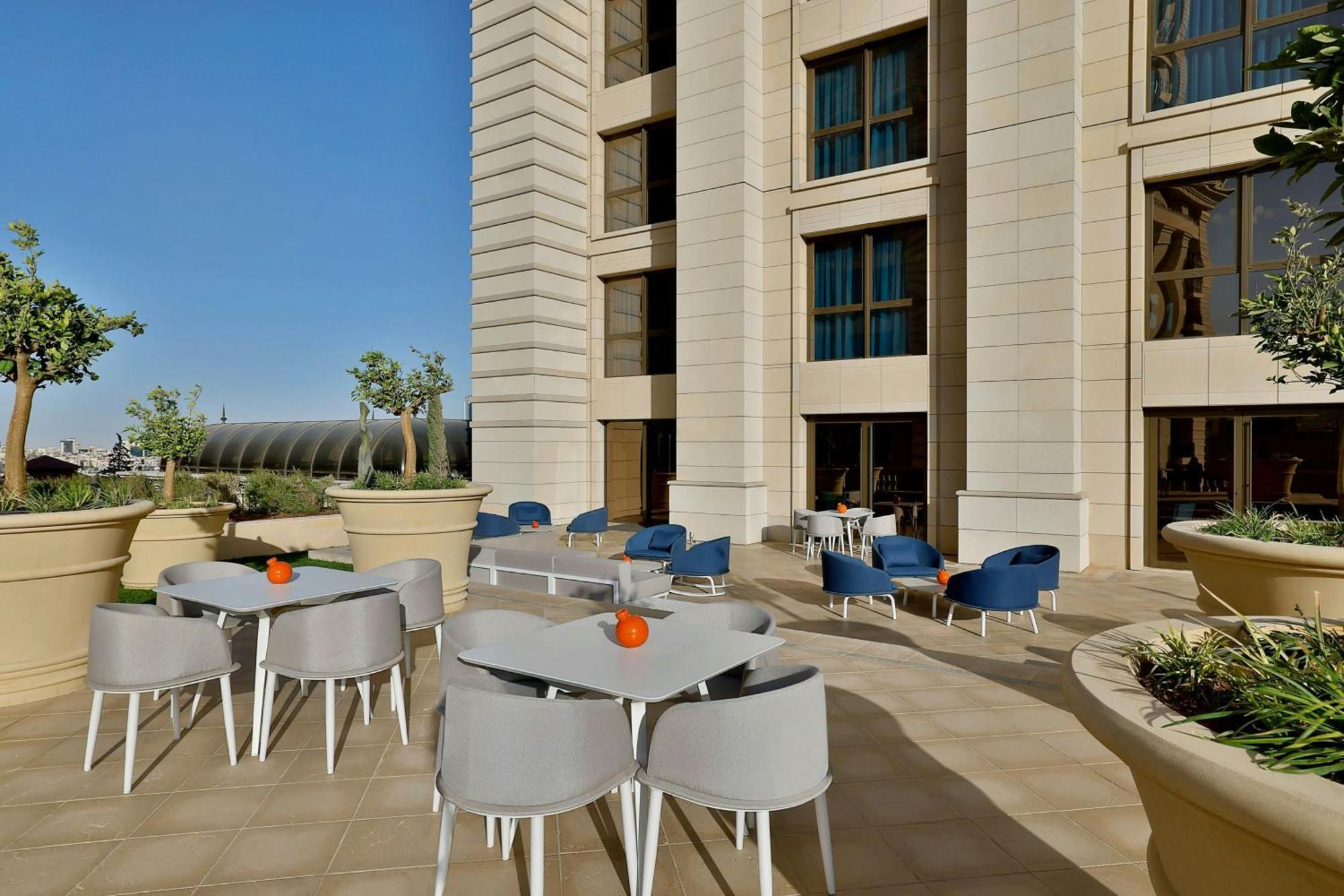 The Ritz-Carlton, Amman 호텔 외부 사진 The Terrace